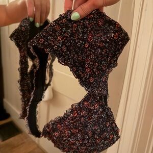 Hollister Black Floral Lace Bra